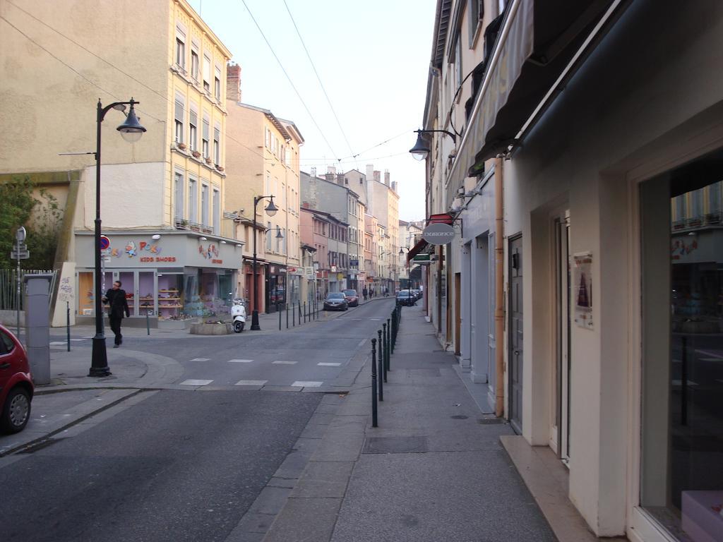 Le Patio Des Traboules Aparthotel Лион Екстериор снимка